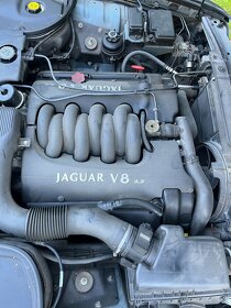 JAGUAR SOVEREIGN - 3