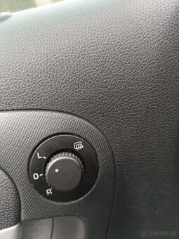 ŠKODA ROOMSTER SCOUT 1.4 MPI - 3
