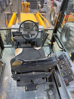 Fermec MF 860 traktorbagr - 3