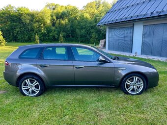 Alfa Romeo 159 1.9 JTDm Ti – r.v. 2010 - 3
