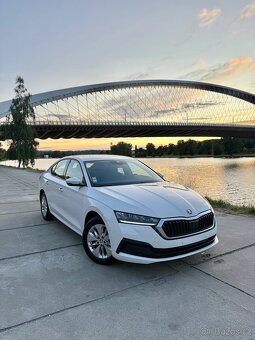 Škoda Octavia IV 2021 rok 2.0 tdi automat - 3