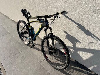 Rock Machine Explosion 70 karbon 27,5” – SLX - 3