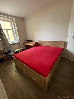 Manželská postel s úložným prostorem TOP stav - 3