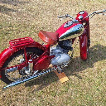 Jawa 350 pérák - 3
