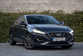 Hyundai i30 1.5 T-GDi mHEV Style DCT - 3