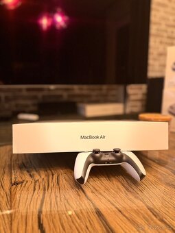Apple MacBook Air 15” M4 (16GB RAM, 256GB SSD) - 3