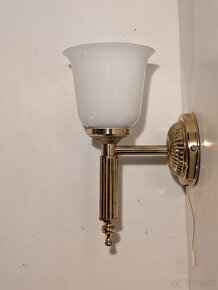 nástěnná mosazná lampa, lampička ,stínidlo bílý zvonek - 3