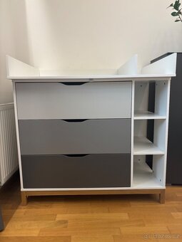 Komoda s prebalovacim pultem Tchibo - 3