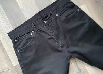 Levis pánské černé kalhoty vel. 34 - 3