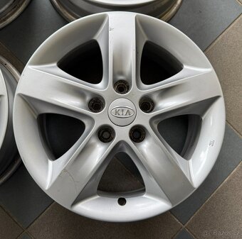 originální alu kola Kia 16", rozteč šroubů 5x114,3 - 3