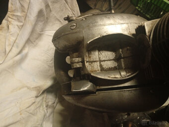 Jawa 250/353 motor - 3