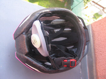 CYKLISTICKÁ HELMA zn. Crivit, růžovobílá, vel. 49-54 cm - 3