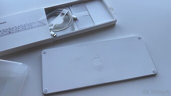 Apple Magic Keyboard - 3