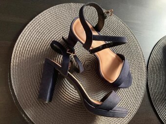 Tmavomodré sandálky - vel. 38 - NOVÉ - 3