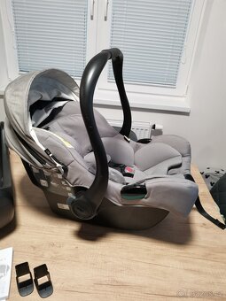 Dětská autosedačka Joie i-Gemm 3 vč. základny i-Base 2 - 3