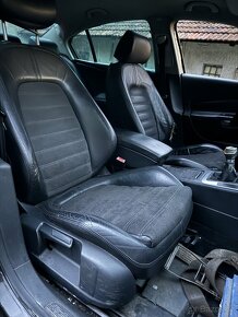 PASSAT B6- více aut - 3