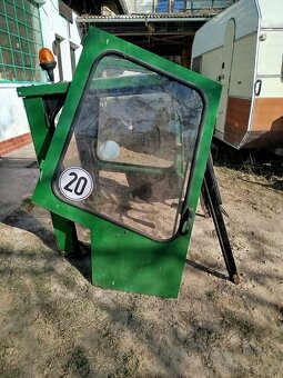 Kabina na malotraktor - 3