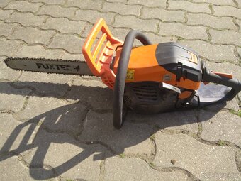 Motorová pila fuxtec - 3