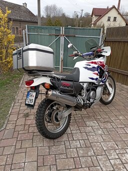 Honda XRV 750 Africa Twin - 3