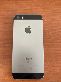 iPhone SE (2015) 32GB SpaceGrey - 3