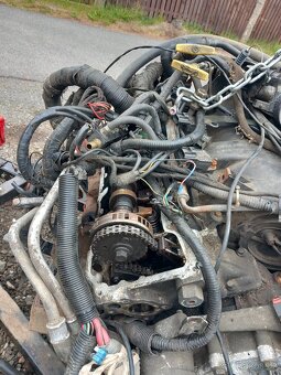 Motor s převodovkou jeep wj 4.7 - 3
