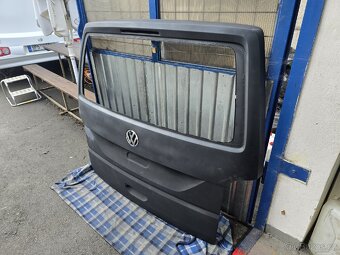 VW T6 Transporter Multivan Páté vrata / Přední Blatníky - 3