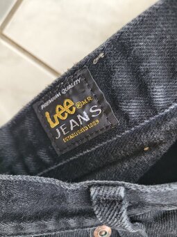 Lee - 3