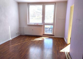 Pronájem bytu 2+1 65 m² Razová - 3