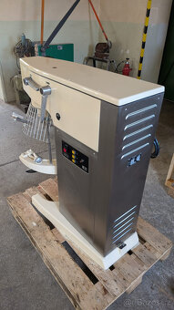 Alba RE 22 - robot - 3