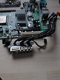 Základní deska a procesorem AMD Ahlon II - 3