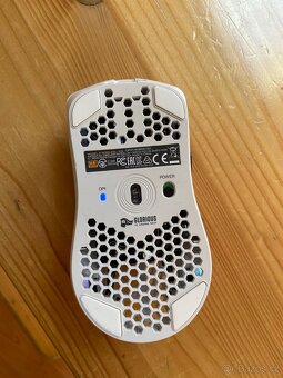 Herní myš Glorious Model O Wireless (Matte White) - 3
