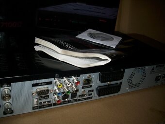 VANTAGE HD SATELITNI PRIJIMAC HD 7100C - 3