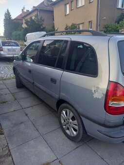 Opel zafira - 3