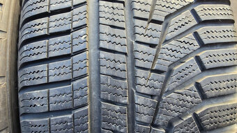 Zimní pneu 225/40/18 Hankook - 3