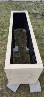 ​Vyvýšené záhony ze smrkového hoblovaného dřeva 200x50x62 - 3