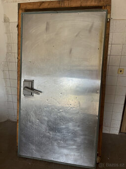 Prodám 3 ks hliníkových dveří do chladícího boxu - 3