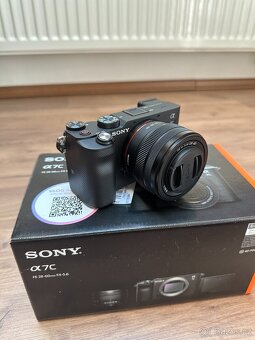 Sony Alpha A7C + 2 objektivy + příslušenství TOP STAV - 3