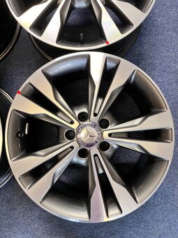 5x112 R18 originál Mercedes W447 VITO - 2020 - 3