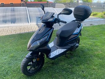 SKUTR 50ccm RIDE 2013 pouze 2800km - 3