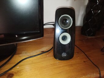 Prodám monitor Samsung - 3