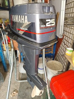 Yamaha 25hp Autolube - 3