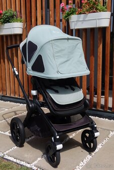 Prodám kočárek Bugaboo Fox 3-výborný stav, kompletní výbav - 3
