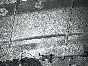 Lišta mřížka větrací vpředu 4L1819923 Audi Q7 4L r.v. 2008 - 3