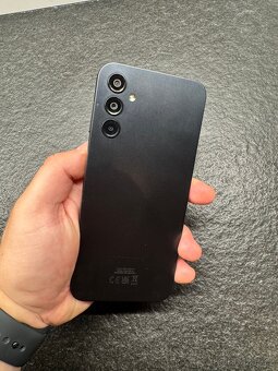 Mobilní telefon Samsung Galaxy A14 4GB/64GB černá - záruka - 3