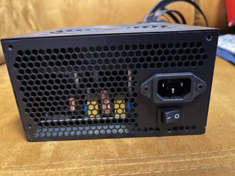 Zdroj GIGABYTE P450B - 3