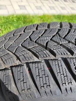 Zimní pneu Dunlop Winter Sport 5 215/55 R17 98V (4 ks) - 3