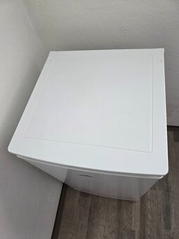 Mini lednice ETA 236790000F s mrazákem - TOP stav - 3