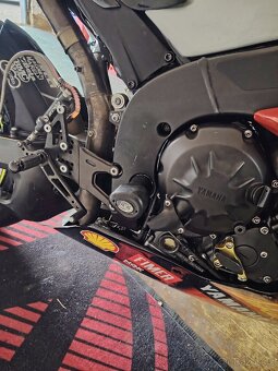 Yamaha R1, rok 2008 okruhovka - 3