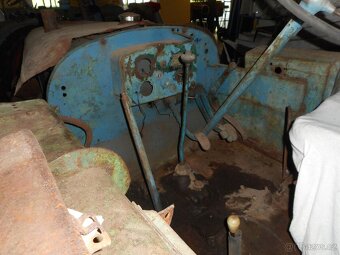 Traktor Škoda 30 - prodám - 3