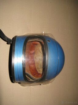 Přilba Kovona Karviná n.p - 3